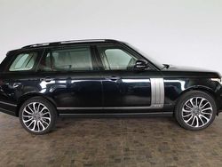 Cosmic schwarz Gebraucht 2017 Land Rover Range Rover Autobiography SUV | 47.990 € (Fairer Preis)