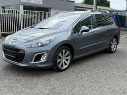 Grau Gebraucht 2011 Peugeot 308 Allure Kombi | 2.900 € (Superpreis)