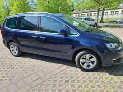 Blau Gebraucht 2018 VW Sharan Sound Van / Kleinbus | 10.990 € (Guter Preis)