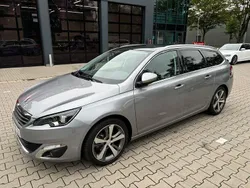 Silber Gebraucht 2016 Peugeot 308 Allure Kombi | 9.900 € (Guter Preis)