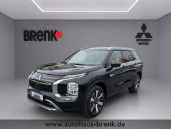 Kristallschwarz Neu 2025 Mitsubishi Outlander P-HEV Top SUV | 51.890 € (Fairer Preis)