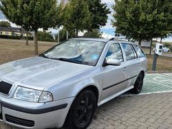 Silber Gebraucht 2005 Skoda Octavia Kombi | 1.250 € (Etwas zu teuer)