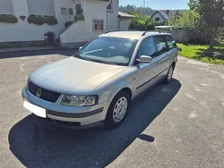 Silber Gebraucht 1997 VW Passat Kombi | 600 € (Superpreis)