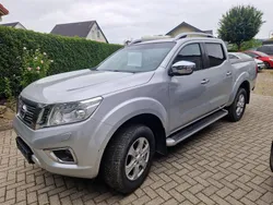 Silber Gebraucht 2017 Nissan Navara Abholung | 19.000 € (Fairer Preis)