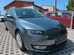 Grau Gebraucht 2014 Skoda Octavia Elegance Kombi | 9.800 € (Guter Preis)