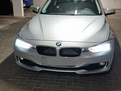 Silber Gebraucht 2014 BMW 320 Comfort Edition Kombi | 8.500 € (Superpreis)