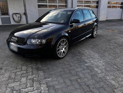 Schwarz Gebraucht 2003 Audi S4 Sport Kombi | 10.500 € (Fairer Preis)