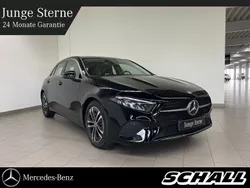 Schwarz Gebraucht 2024 Mercedes A200 Progressive Limousine | 30.489 € (Fairer Preis)