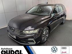 Deep black Gebraucht 2022 VW Passat GTE Kombi | 21.970 € (Guter Preis)