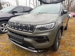 Grün Gebraucht 2021 Jeep Compass 80th Anniversary SUV | 25.900 € (Teuer)