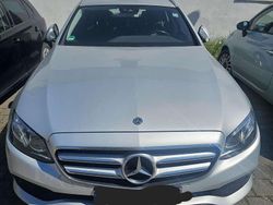 Gebraucht 2017 Mercedes E220 Avantgarde Kombi | 21.700 € (Fairer Preis)