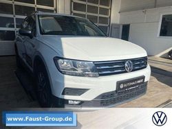 Weiß Gebraucht 2019 VW Tiguan Allspace Comfortline SUV | 19.950 € (Etwas zu teuer)