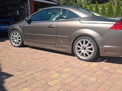 Beige Gebraucht 2007 Ford Focus Cabriolet Cabrio | 3.299 € (Etwas zu teuer)