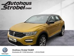 Gelb kurkumagelb metallic (metallic) Gebraucht 2019 VW T-Roc Style SUV | 20.990 € (Fairer Preis)