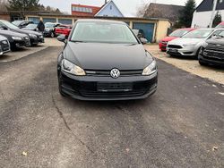 Schwarz Gebraucht 2016 VW Golf VII Comfortline Kleinwagen | 11.500 €