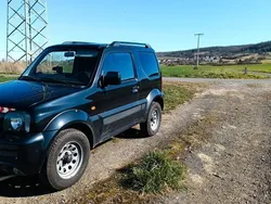 Schwarz Gebraucht 2010 Suzuki Jimny Comfort SUV | 13.900 € (Teuer)