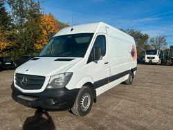 Weiß Gebraucht 2015 Mercedes 316 Van | 9.900 €