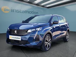 Blau Gebraucht 2023 Peugeot 5008 GT Van / Kleinbus | 34.249 € (Teuer)