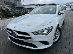 Weiß Gebraucht 2020 Mercedes CLA200 Shooting Brake Kombi | 18.980 € (Fairer Preis)