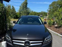 Grau Gebraucht 2020 Mercedes C200 Kombi | 26.500 € (Fairer Preis)