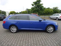 Energy blau Gebraucht 2021 Skoda Superb Ambition Kombi | 21.990 € (Fairer Preis)