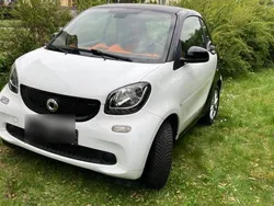 Weiß Gebraucht 2016 Smart ForTwo Coupé Passion Coupé | 6.990 € (Guter Preis)