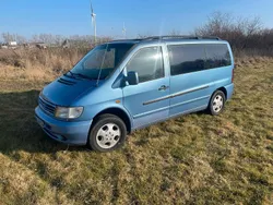 Blau Gebraucht 1998 Mercedes Vito Van / Kleinbus | 3.500 €