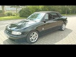 Schwarz Gebraucht 1993 Opel Astra Cabriolet Cabrio | 959 €