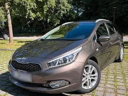 Braun Gebraucht 2014 Kia Ceed Sportswagon Kombi | 4.700 € (Fairer Preis)