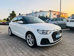 Weiß Gebraucht 2020 Audi A1 Sportback Kleinwagen | 19.970 € (Fairer Preis)