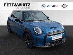 Blau Gebraucht 2023 Mini Cooper SE Kleinwagen | 20.900 € (Guter Preis)
