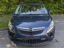 Ozean blau (p2) Gebraucht 2014 Opel Zafira Tourer Edition Van / Kleinbus | 7.700 € (Fairer Preis)