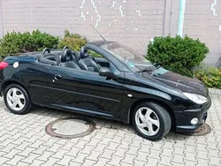 Schwarz Gebraucht 2002 Peugeot 206 CC Cabrio | 3.100 € (Teuer)