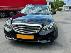 Schwarz Gebraucht 2015 Mercedes E200 Kombi | 10.800 €