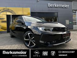 Diamant schwarzkarbon schwarz Gebraucht 2022 Opel Astra Elegance Limousine | 22.900 € (Teuer)