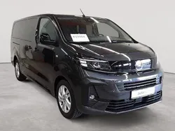 Merkurgrau Gebraucht 2025 Opel Vivaro S Van | 38.290 € (Fairer Preis)