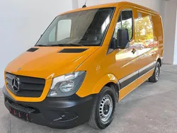 Gelb Gebraucht 2015 Mercedes Sprinter Van | 13.499 € (Fairer Preis)
