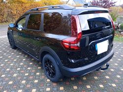 Schwarz Gebraucht 2023 Dacia Jogger Expression Van / Kleinbus | 17.000 € (Guter Preis)