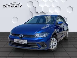 Reef blue metallic Gebraucht 2024 VW Polo Life Kleinwagen | 19.720 € (Superpreis)