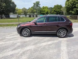 Rot Gebraucht 2018 VW Tiguan Sound SUV | 22.499 € (Superpreis)