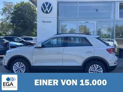 Gebraucht 2024 VW T-Roc Life SUV | 27.900 € (Guter Preis)