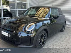 Midnight black metallic Gebraucht 2022 Mini Cooper Coupé Coupé | 18.990 € (Fairer Preis)