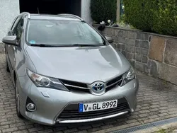 Grau Gebraucht 2013 Toyota Auris Touring Sports Kombi | 8.399 € (Fairer Preis)