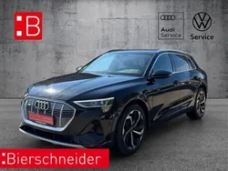 Schwarz Gebraucht 2022 Audi e-tron S-Line SUV | 39.950 € (Guter Preis)