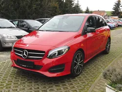 Rot Gebraucht 2015 Mercedes B180 AMG Van / Kleinbus | 13.900 € (Superpreis)