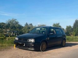 Schwarz Gebraucht 1997 VW Golf III Kleinwagen | 2.600 €
