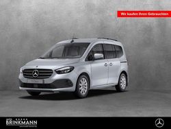 Helvinsilber Gebraucht 2024 Mercedes T180 Progressive Van / Kleinbus | 30.999 € (Etwas zu teuer)