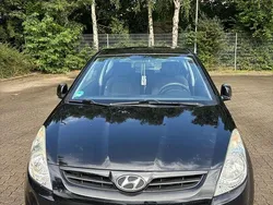 Schwarz Gebraucht 2011 Hyundai i20 Kleinwagen | 2.500 € (Etwas zu teuer)