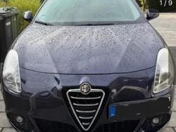 Blau Gebraucht 2010 Alfa Romeo Giulietta Turismo Kleinwagen | 6.200 € (Fairer Preis)