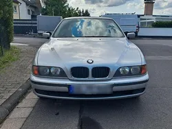 Silber Gebraucht 1998 BMW 520 Limousine | 2.000 € (Guter Preis)
